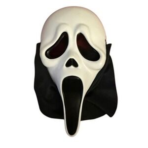 Vintage Ghostface Scream Bleeding Mask Heart Blood Pump Fun World Halloween